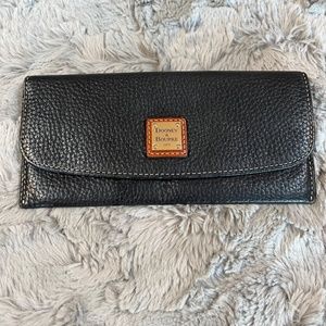 Dooney & Bourke Sophie Slim Envelope wallet